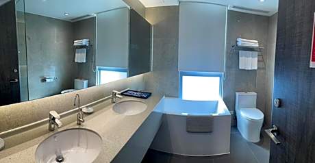 Classic Quadruple Room