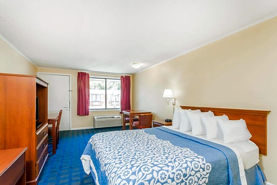 Days Inn by Wyndham Dover Downtown