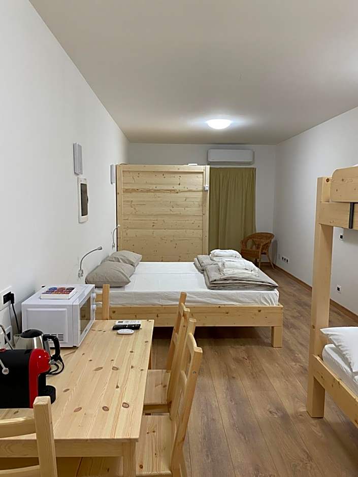 Sky Garden & Wellness R.