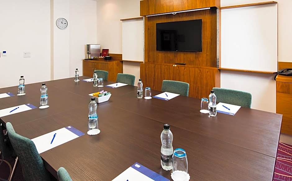 Holiday Inn Express Tamworth By IHG