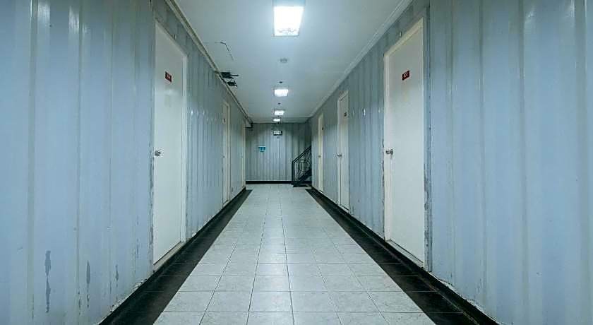 Metro Deluxe Residences near OWWA Pasay