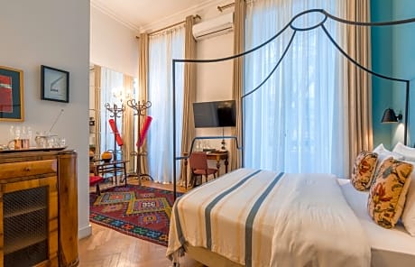 Luxury Suite, Balcony