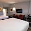 SeaSide Inn & Suites