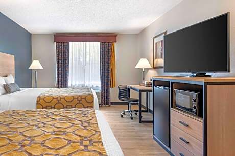 Queen Room with Two Queen Beds - Non-Smoking
