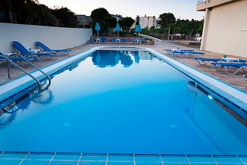 Amaryllis front beach hotel