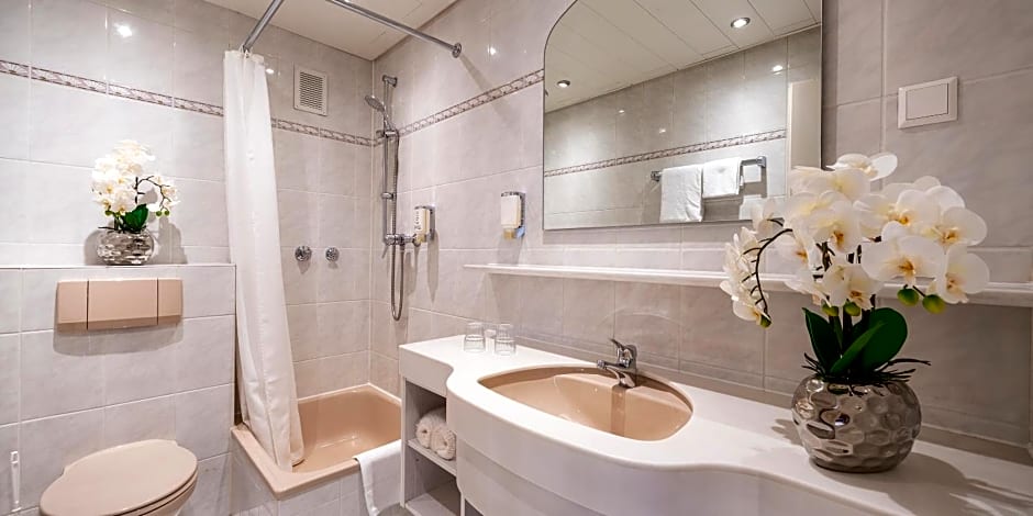 PLAZA INN Rieker Stuttgart Hauptbahnhof