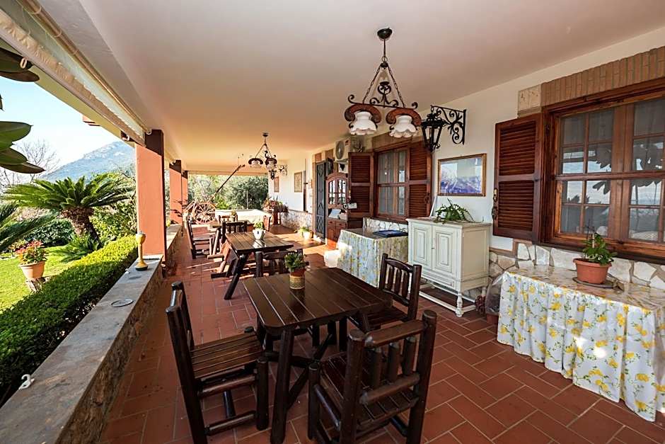 Villa Ida Bed & Breakfast