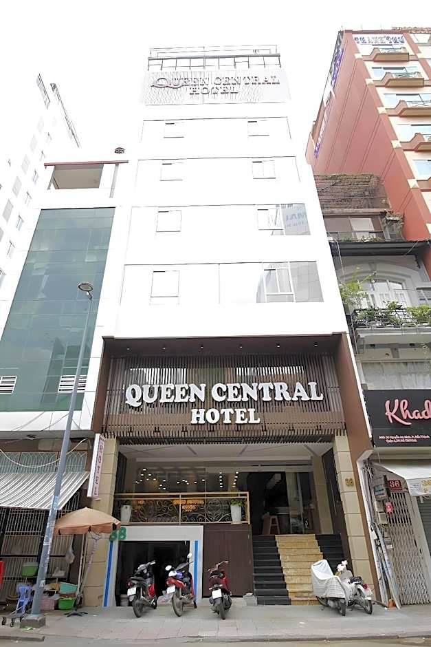 Queen Central Hotel