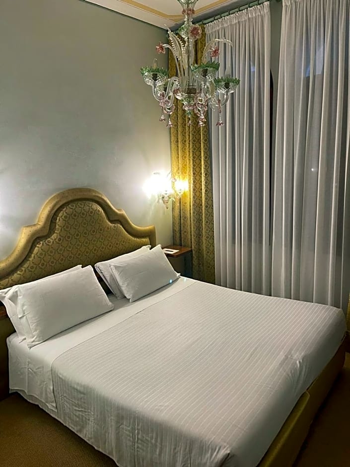 Photo 1 of 3 of Economy Double or Twin Room