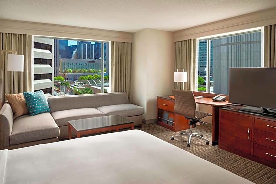 Marriott Downtown at CF Toronto Eaton Centre