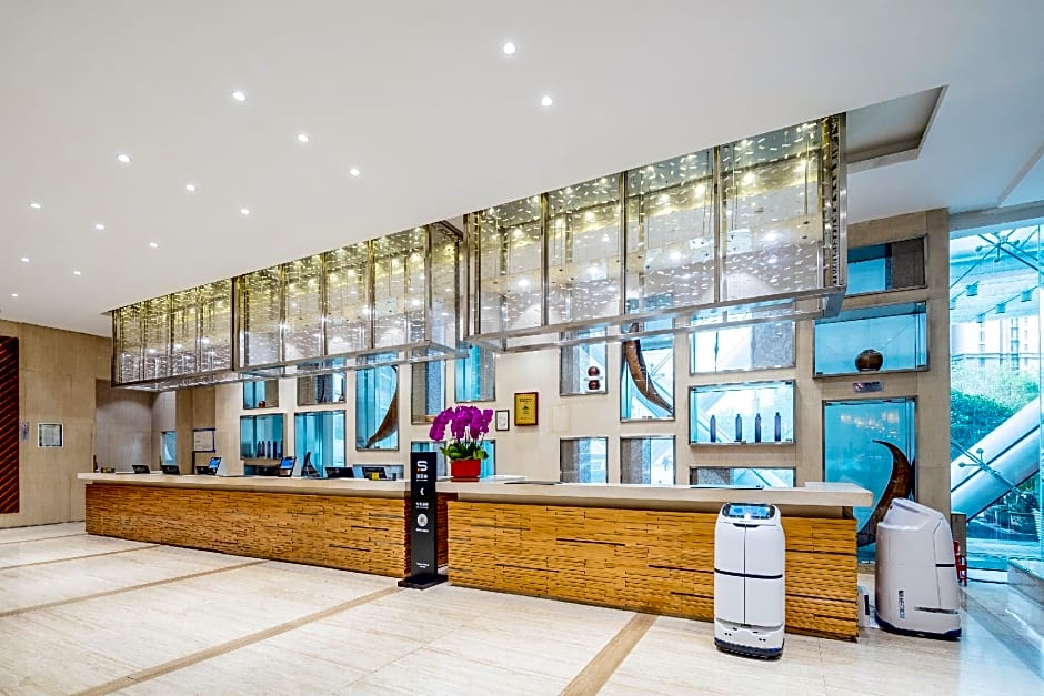 Rezen Hotel Tianjin Binhai