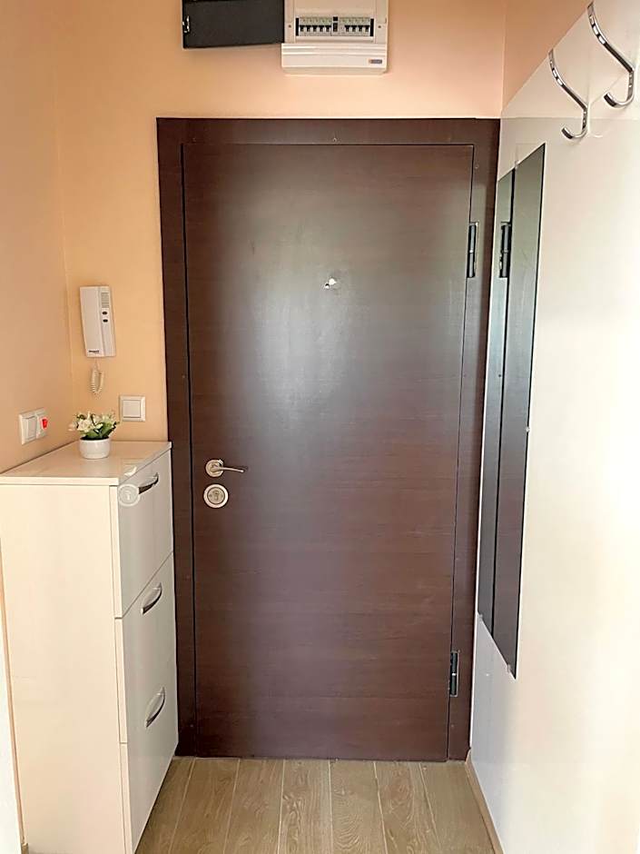 Palms Studio in Sozopol, with free parking