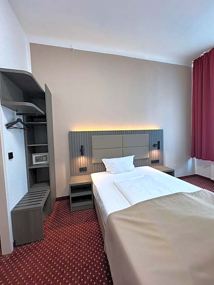 Hotel Lumen am Hauptbahnhof