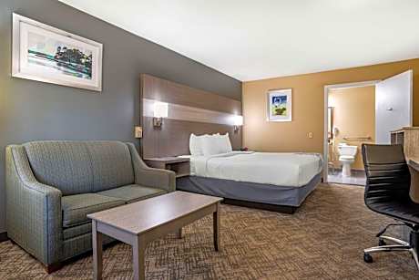 King Room with Walk-in Shower - Non-Smoking