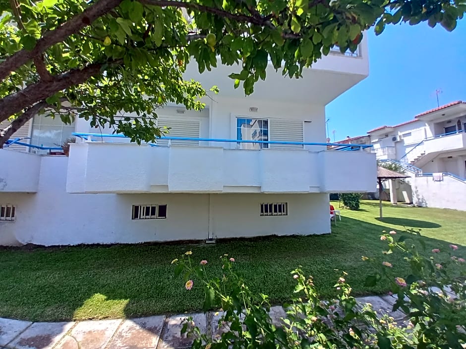 Greek Pride Evlogia Seaside