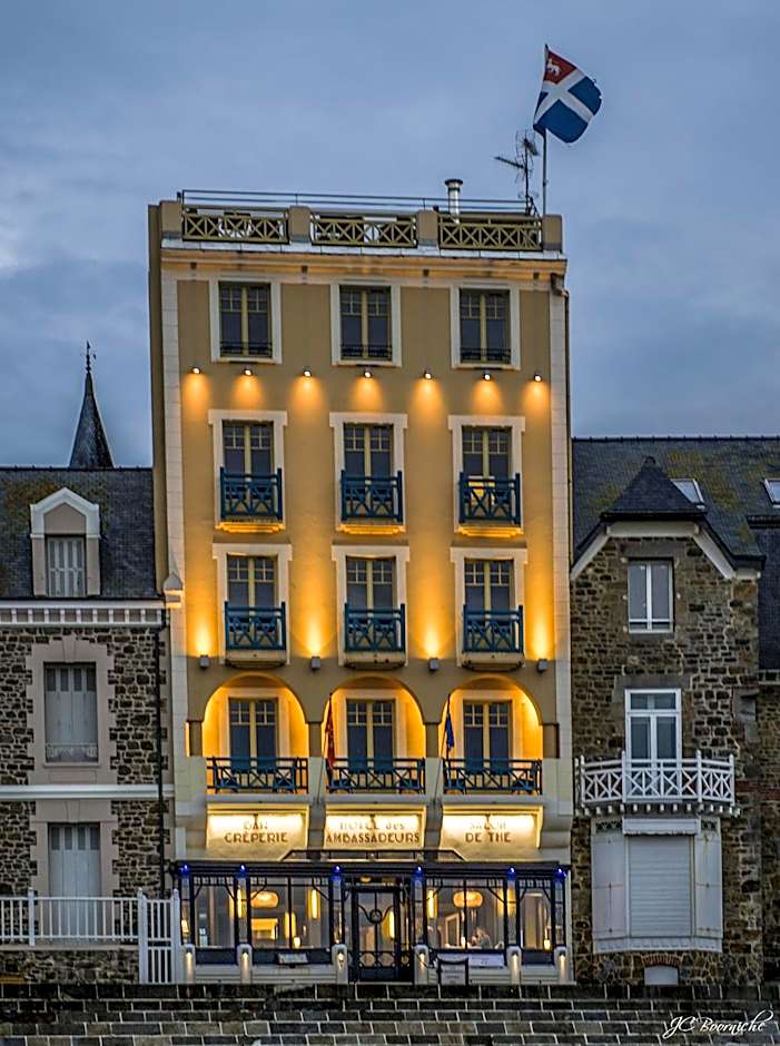Hotel Ambassadeurs