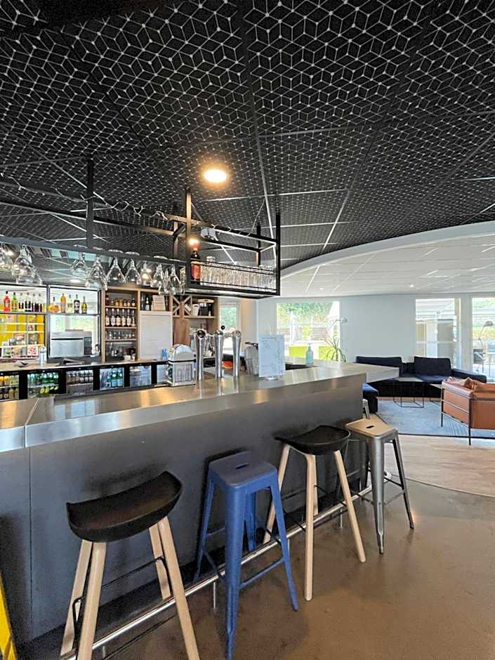 Kyriad Prestige Montpellier Ouest - Croix D'argent