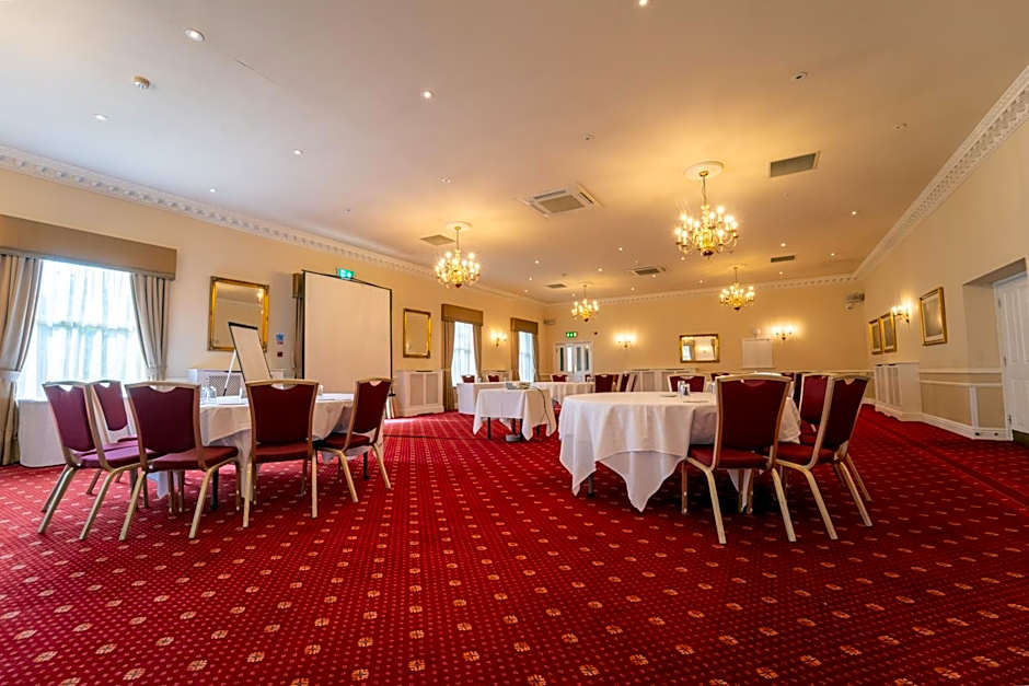 Farington Lodge Hotel