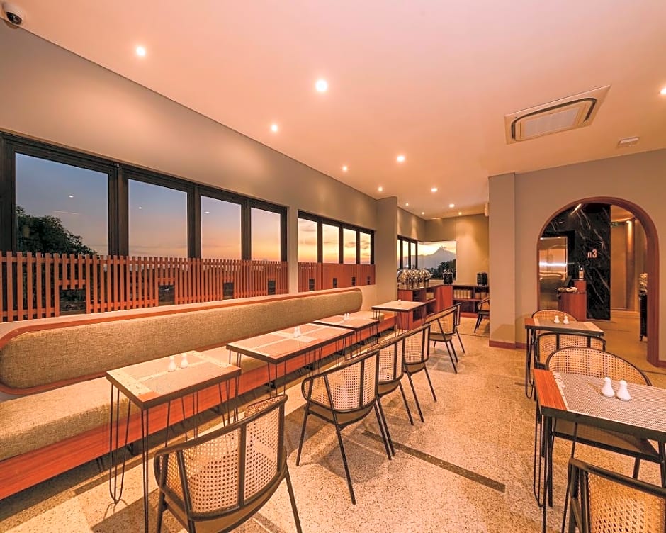 Nata Azana Hotel Solo