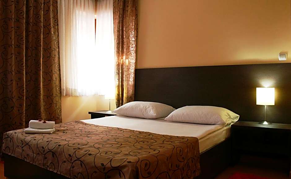 Hotel Divan