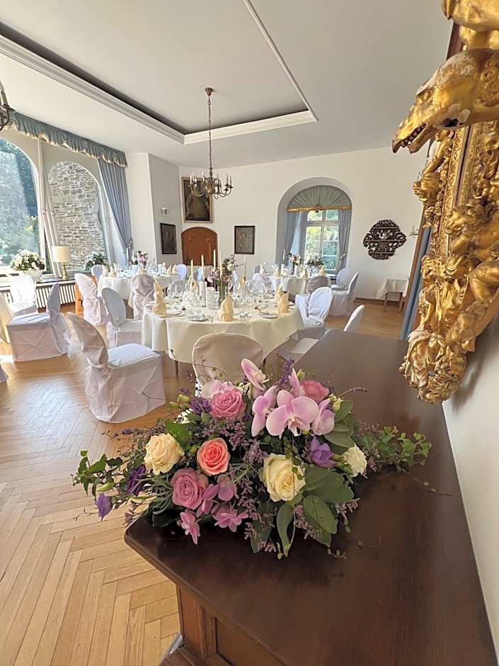 Hotel und Restaurant Burg Schnellenberg
