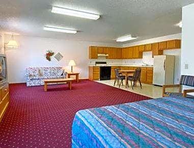 Super 8 by Wyndham Lisbon