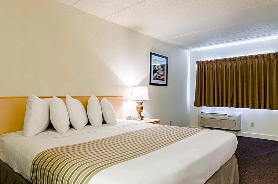 Rodeway Inn