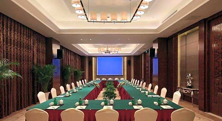 GreenTree Eastern Yancheng Binhai County Aobaolia Beichen Hotel