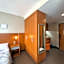 [ACTIVE] Fuente Oro Business Suites