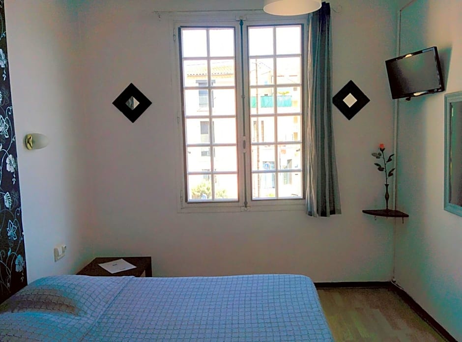 Hotel Araur