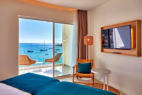 Twin Room with Sea View