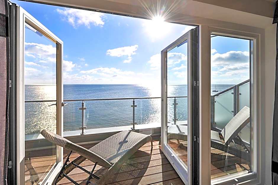 Hotel STRAND am Königshafen