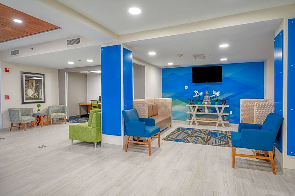 Holiday Inn Express Hotel & Suites Greenville By IHG