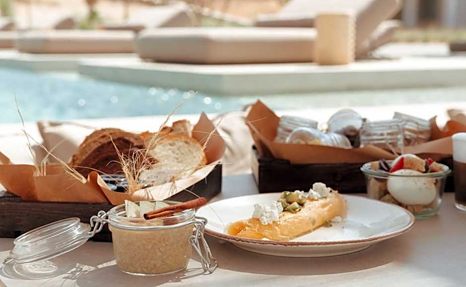 The Bay Hotel & Suites