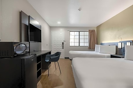 Queen Room with Two Queen Beds