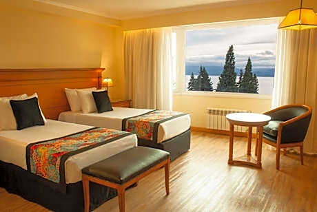 Superior Lake Double Room
