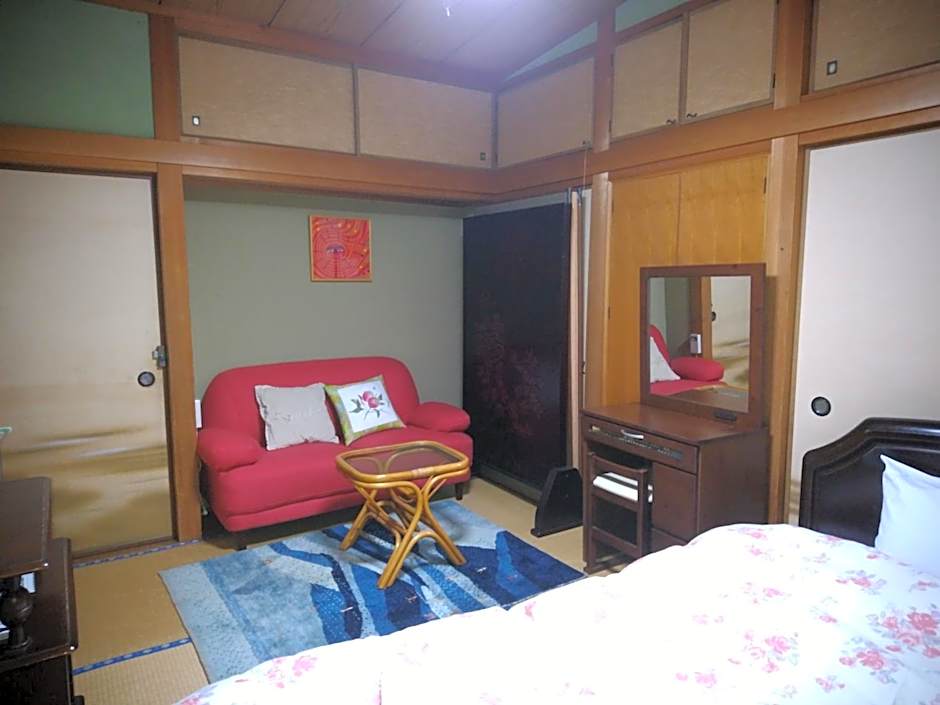 Hitoyoshi Morinohall Ladies in - Female Only