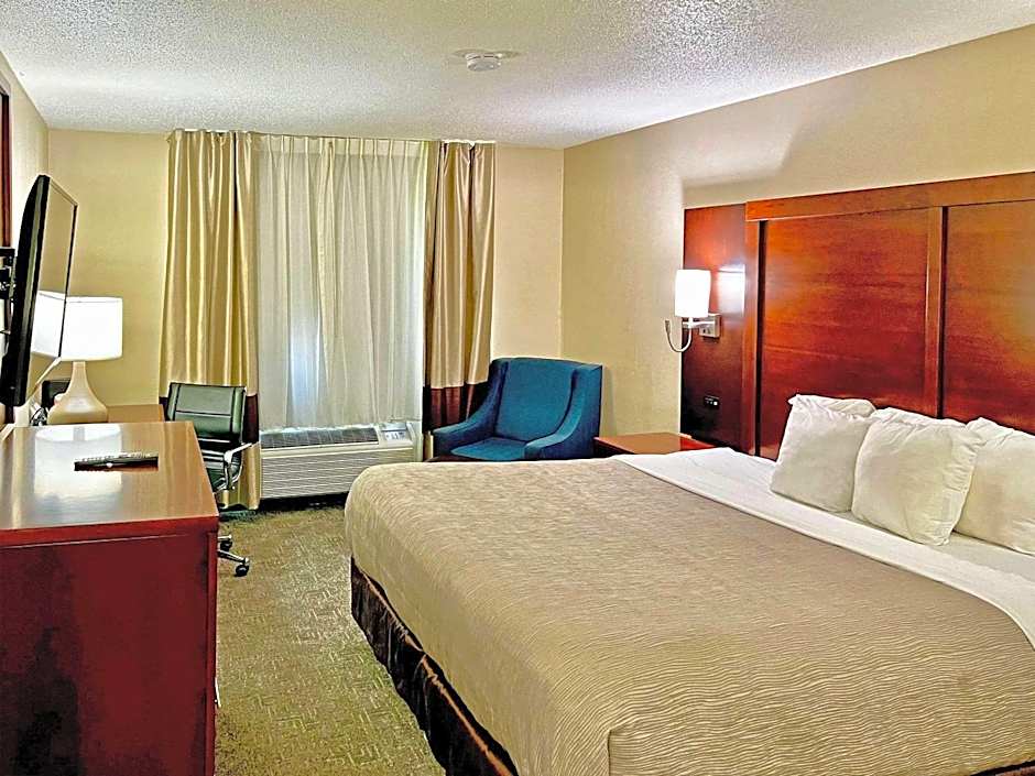 Quality Inn & Suites