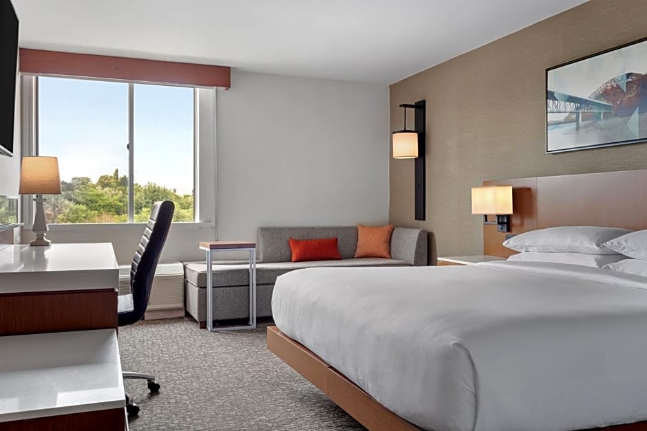 Delta Hotels by Marriott Allentown Lehigh Valley