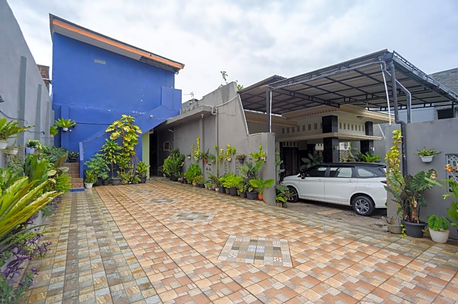 RedDoorz Syariah near RS Advent Bandar Lampung