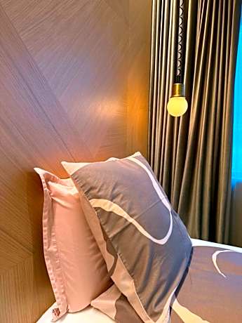 Twin Room with Balcony