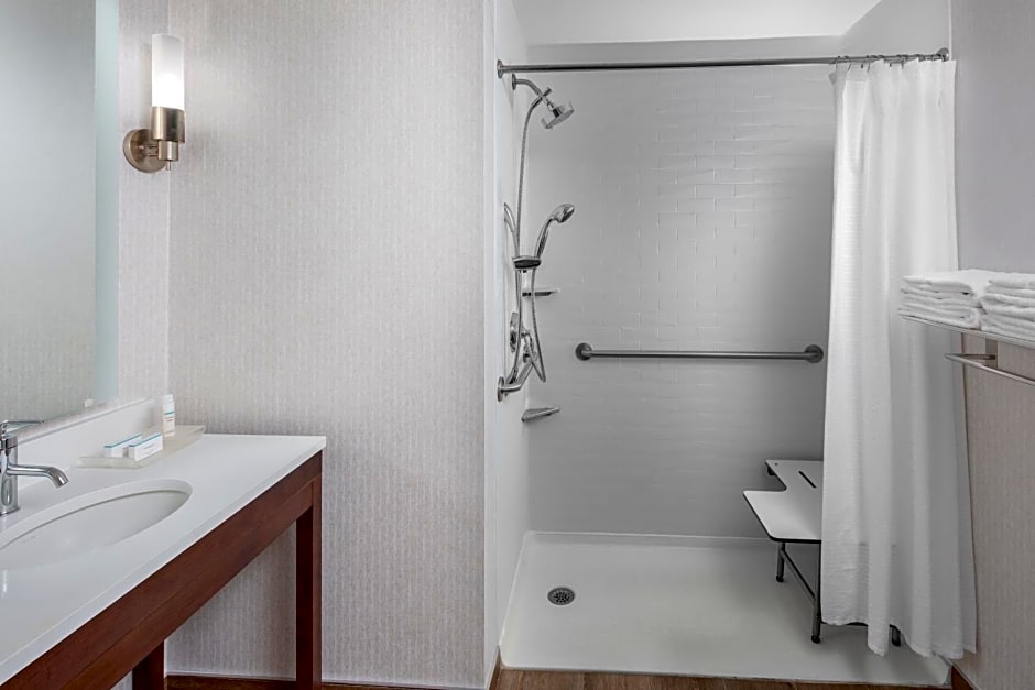 Homewood Suites by Hilton Nashville Downtown