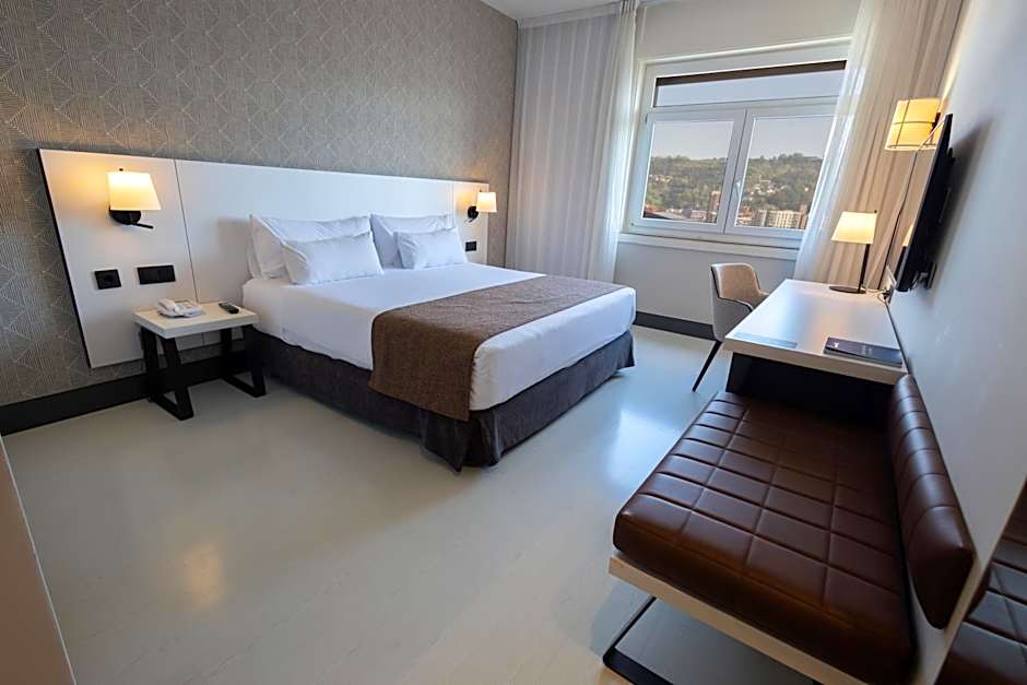 Hotel Ilunion Bilbao