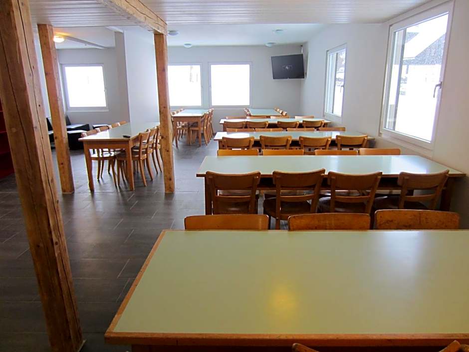 Mountain Lodge Backpackercamp