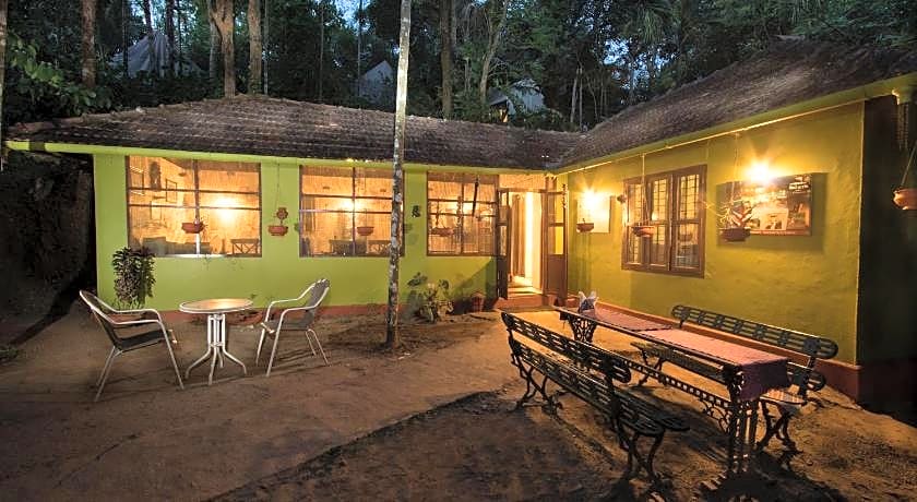 Grassroots Wayanad, Valley-view Tents