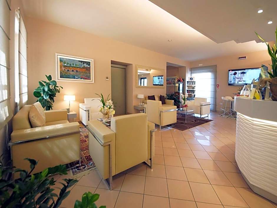 Hotel Dori
