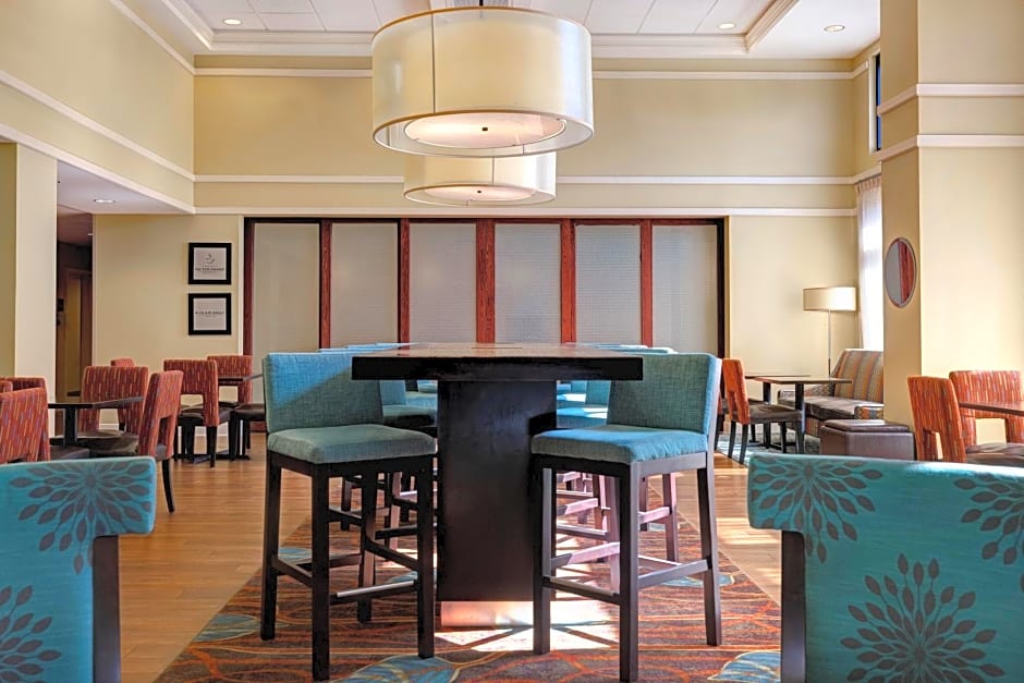 Hampton Inn & Suites Pensacola/Gulf Breeze