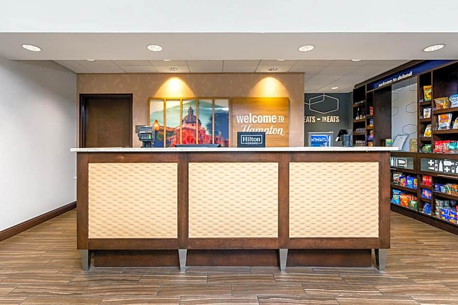 Hampton Inn By Hilton & Suites Deland