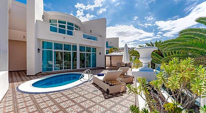 Hotel Flamingo Suites