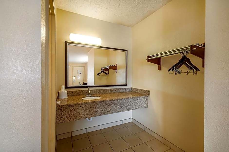 Motel 6-Washington, DC - Convention Center